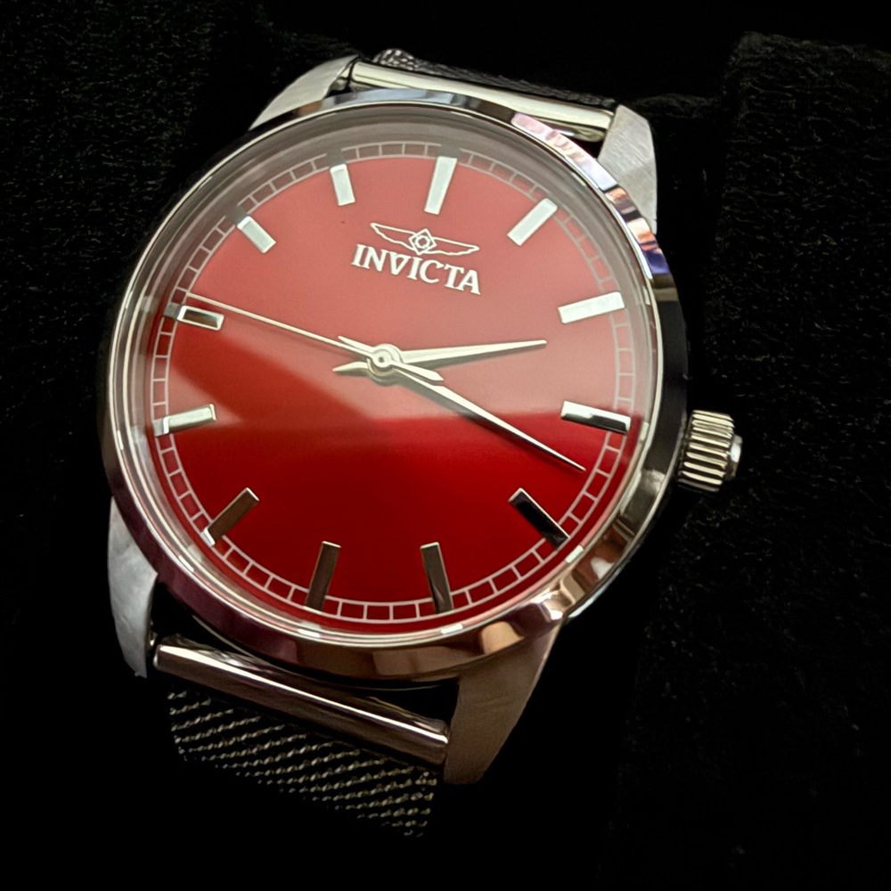 ⌚️New! Invicta Unisex Red 36mm Steel Watch